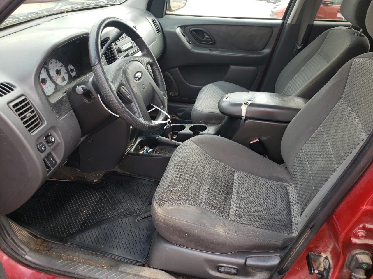 2003 Ford Escape Xlt VIN: 1FMYU03133KC63888 Lot: 65594384