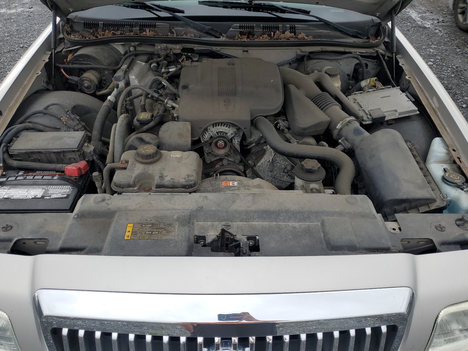 2MEBM7FV6AX601536 2010 Mercury Grand Marquis Ls