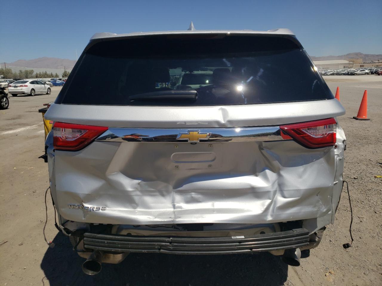 VIN 1GNERFKW1MJ227012 2021 CHEVROLET TRAVERSE no.6