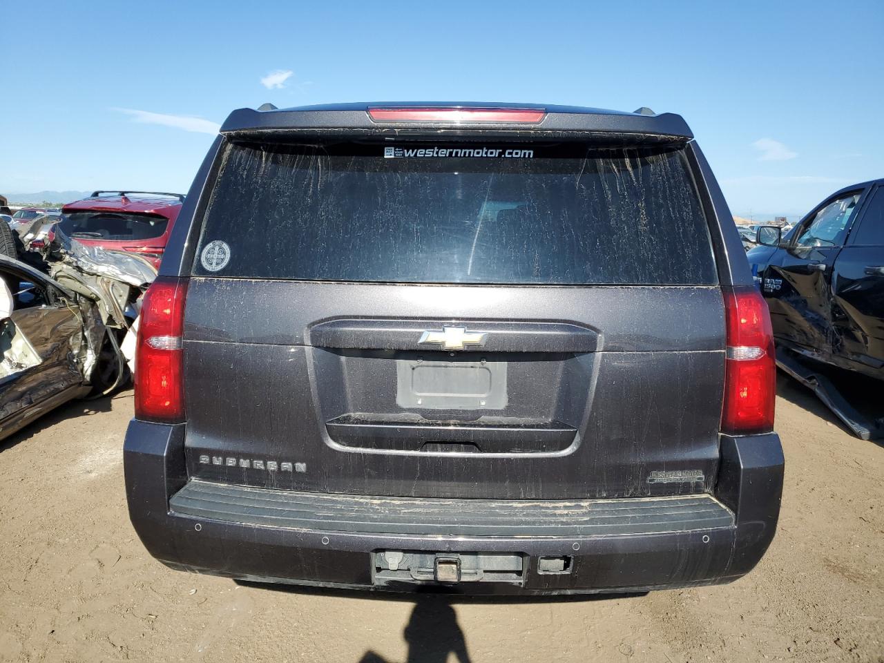 2017 Chevrolet Suburban K1500 Lt VIN: 1GNSKHKC4HR204047 Lot: 67309184