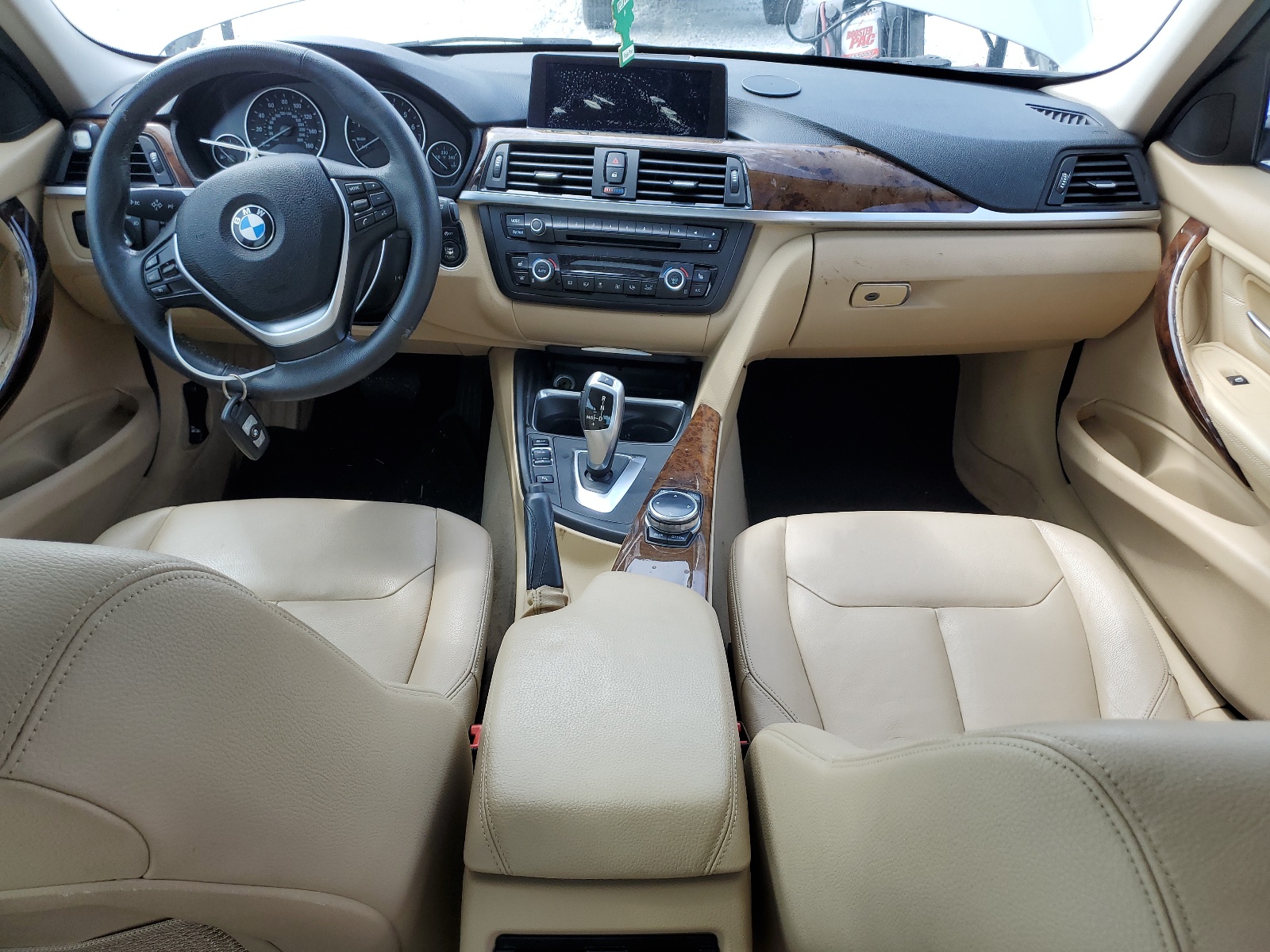 2014 BMW 328 Xi vin: WBA3B3G55ENR82559