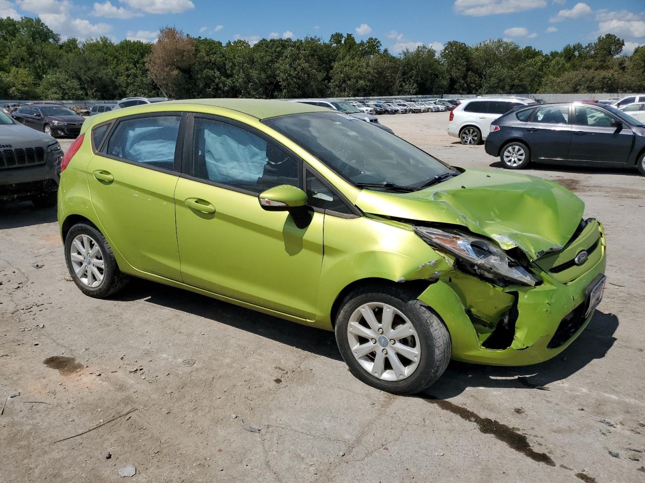 2013 Ford Fiesta - Image 4
