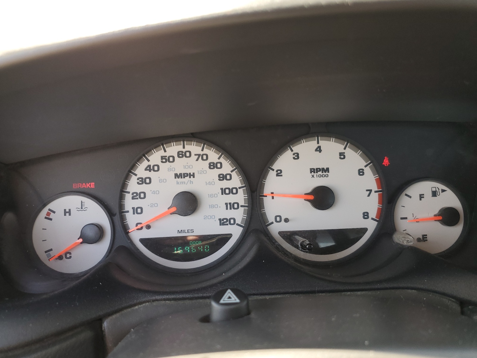 1B3ES56C55D239818 2005 Dodge Neon Sxt