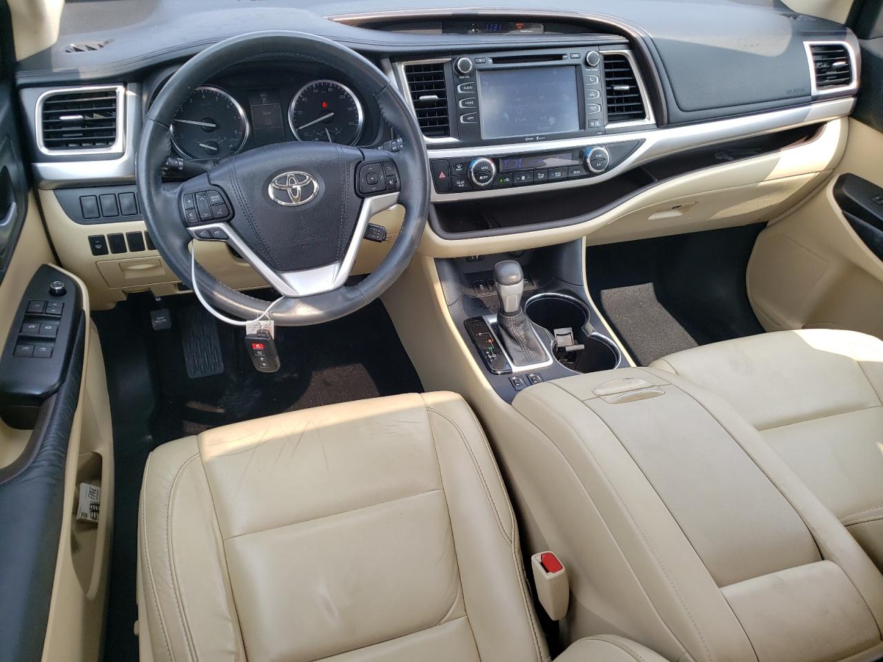 2015 Toyota Highlander Xle VIN: 5TDJKRFH3FS211733 Lot: 67239804