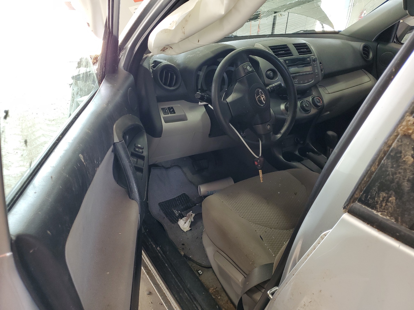 2T3BF4DV5BW096047 2011 Toyota Rav4