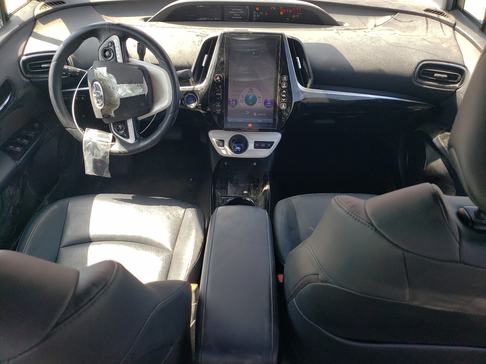 JTDKARFP5H3005879 2017 Toyota Prius Prime