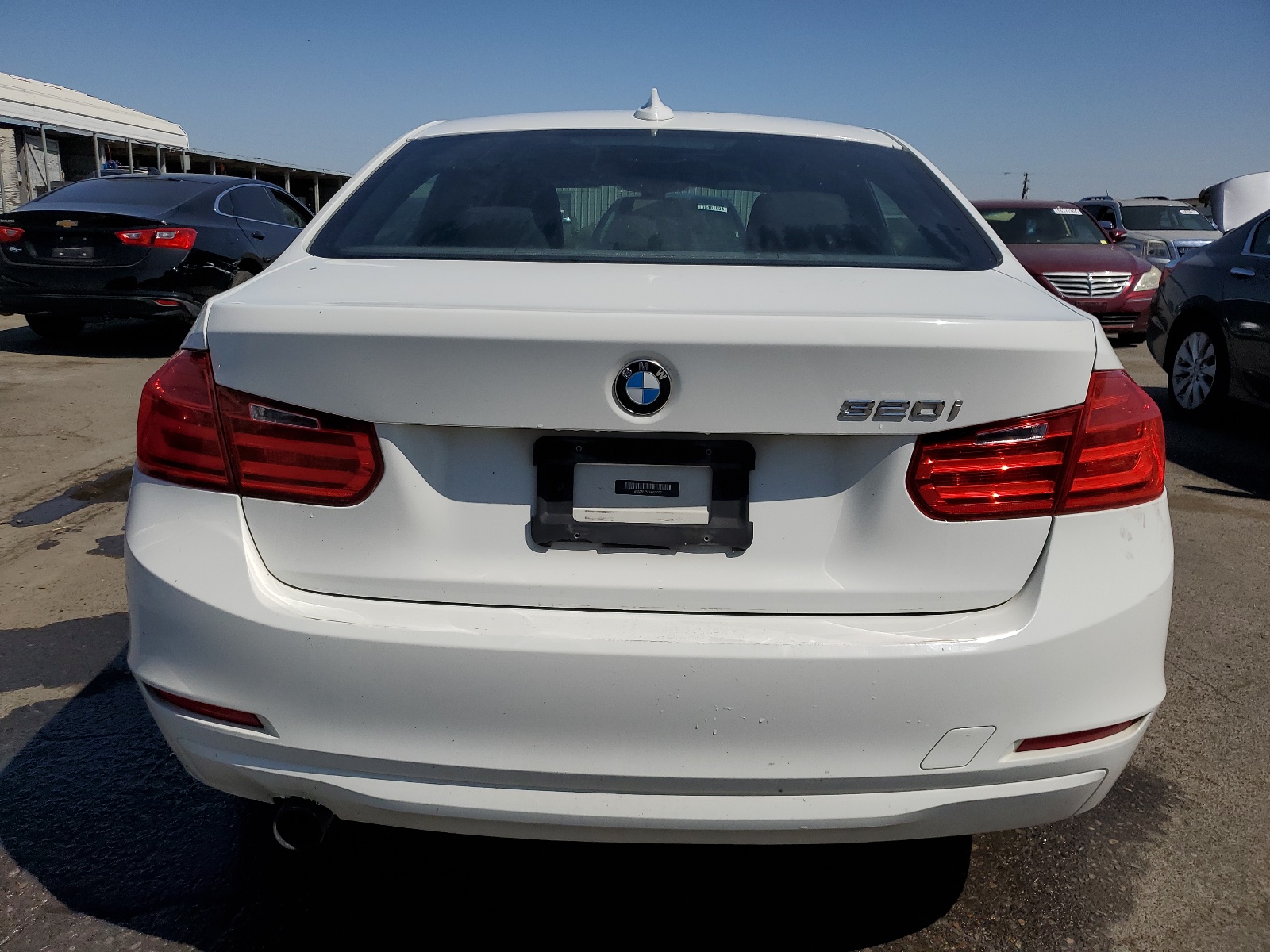 WBA3B1C57EPV79097 2014 BMW 320 I