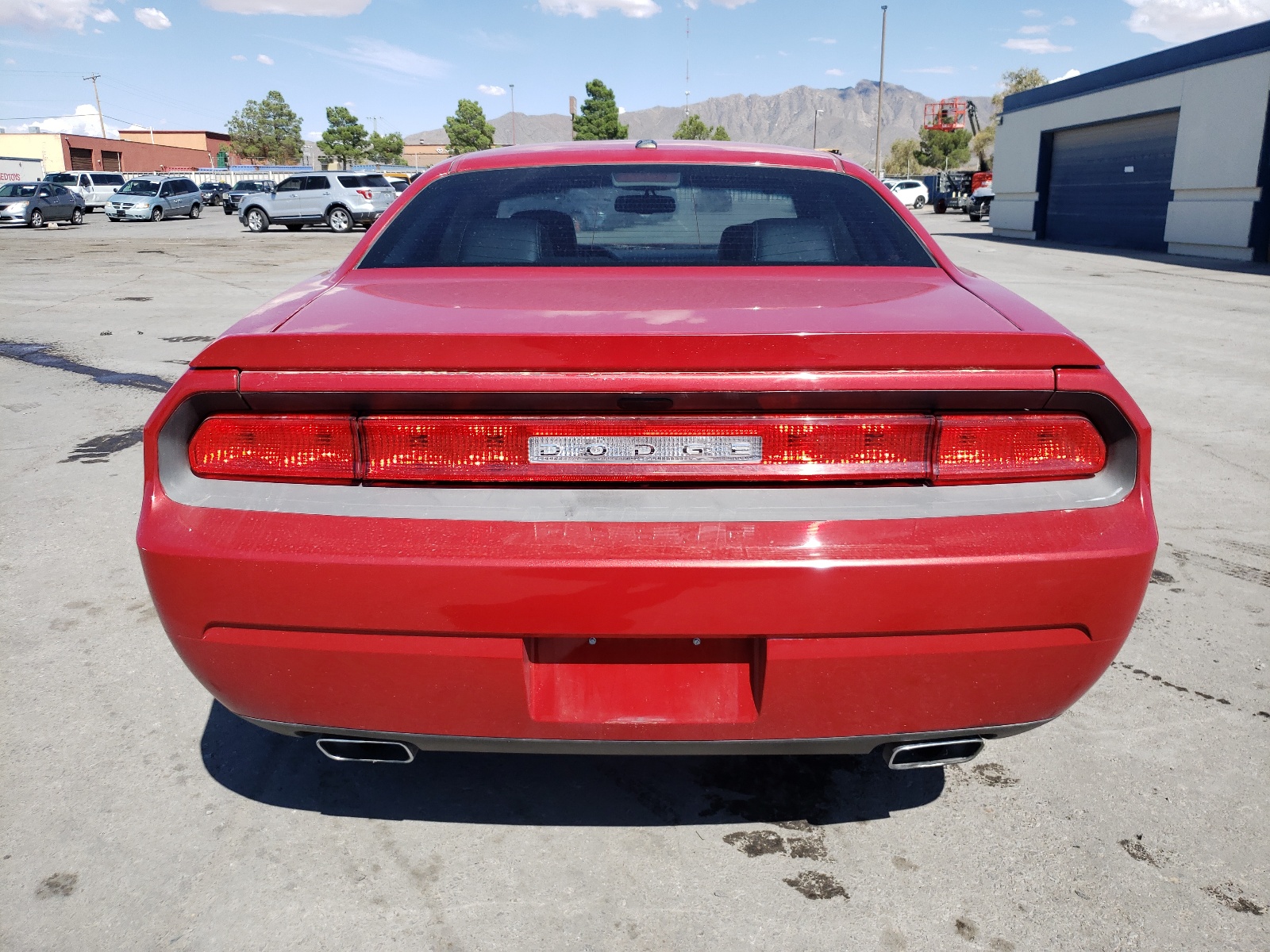 2B3CJ4DG4BH565828 2011 Dodge Challenger