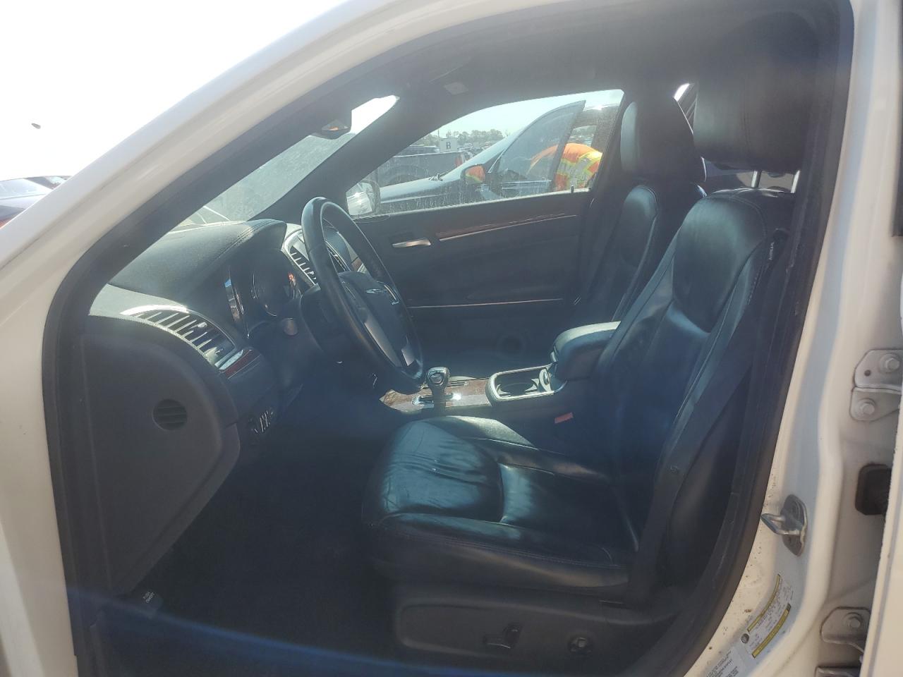 2013 Chrysler 300 VIN: 2C3CCAAG7DH551232 Lot: 65923934