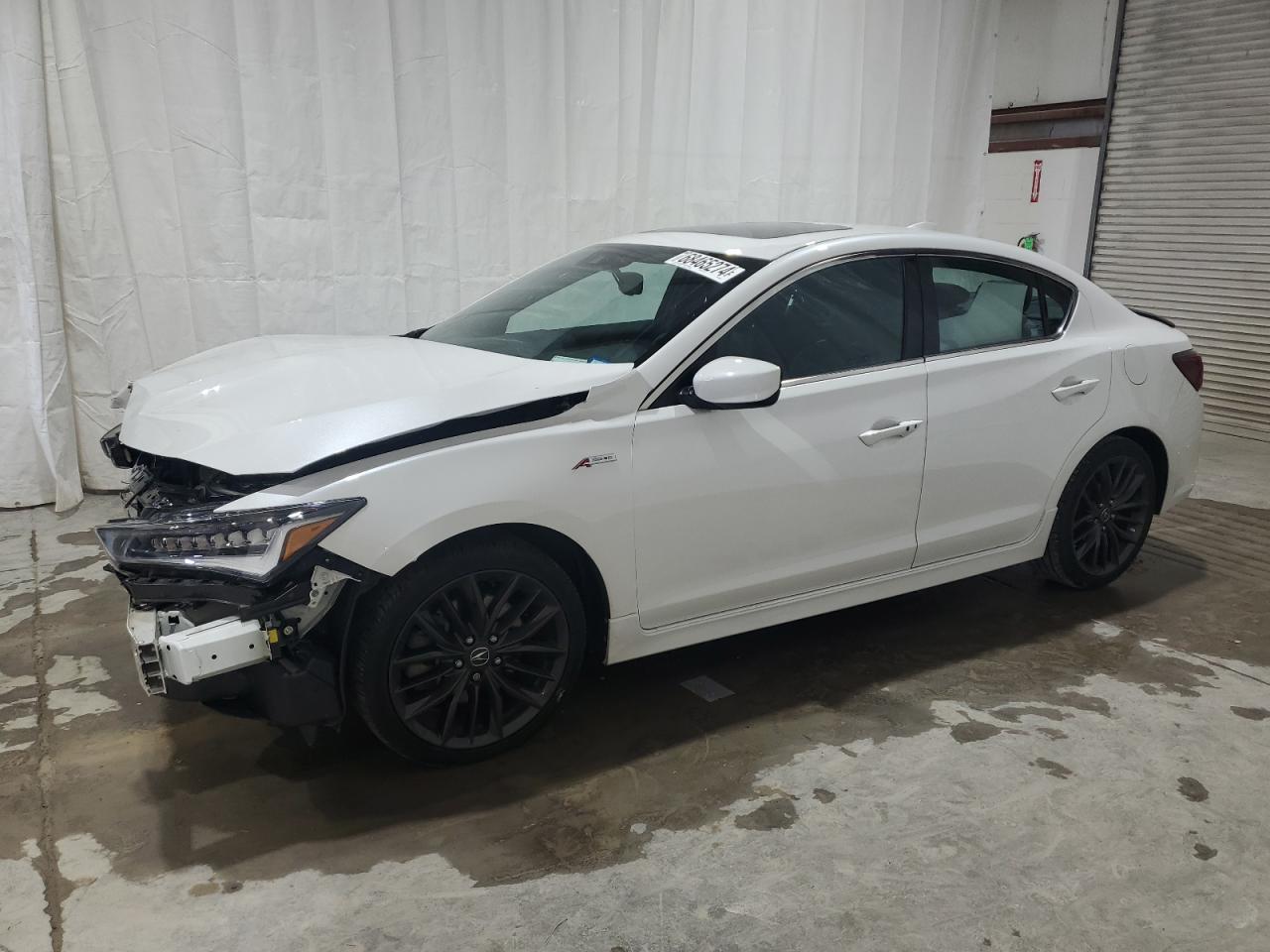 19UDE2F89NA008113 Acura ILX PREMIU