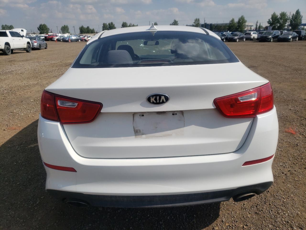 2015 Kia Optima Lx VIN: KNAGM4A70F5625027 Lot: 67088974