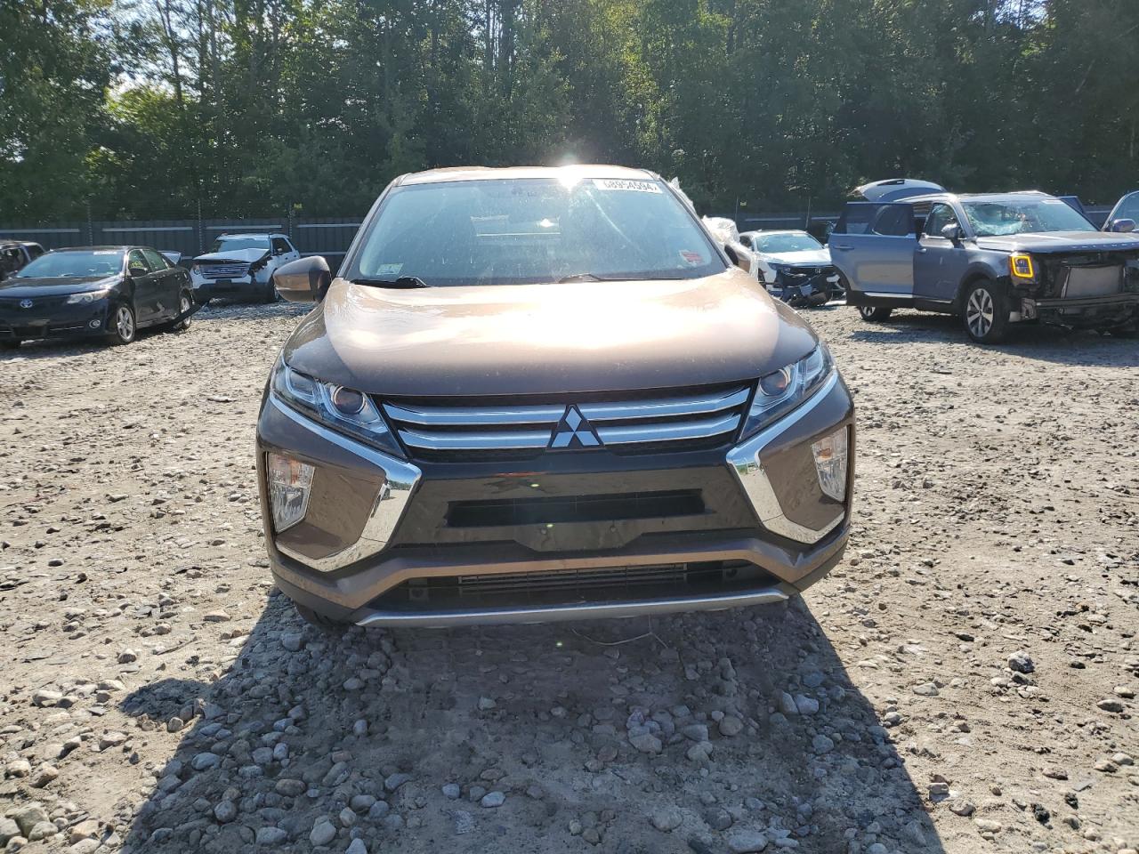 2019 Mitsubishi Eclipse - Image 5