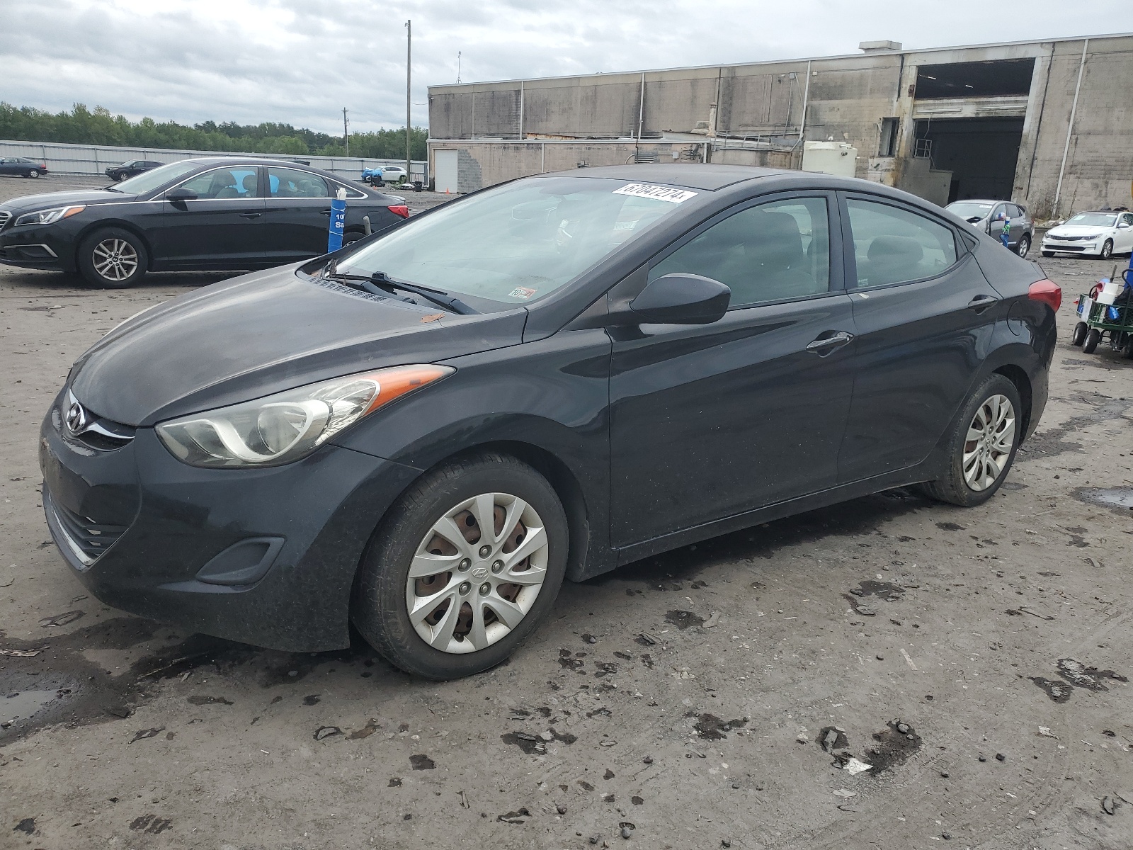 2013 Hyundai Elantra Gls vin: KMHDH4AE4DU489394