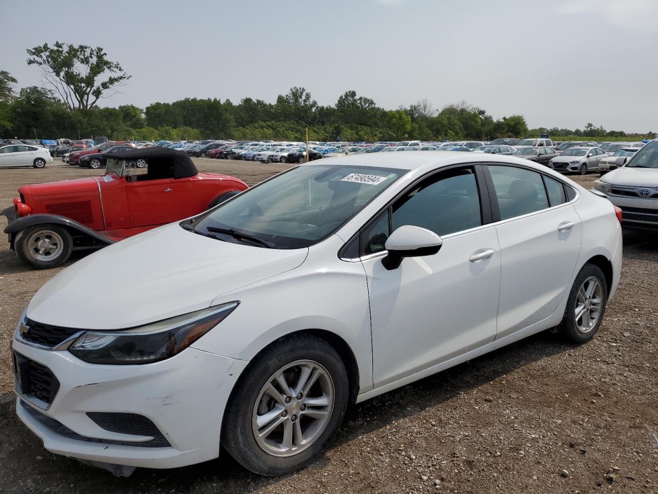 2017 Chevrolet Cruze - Image 1