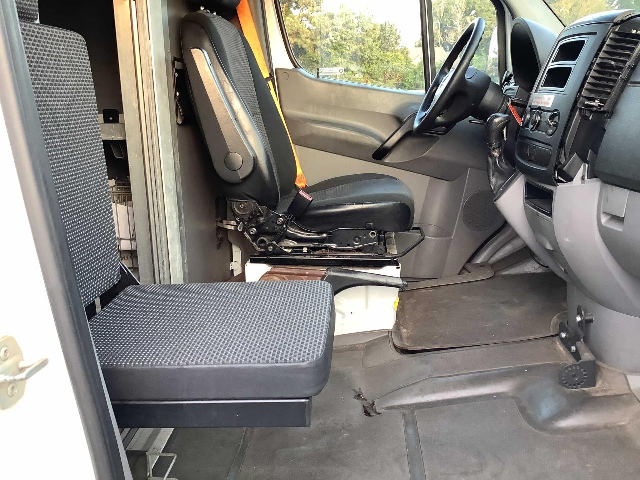 2012 Mercedes-Benz Sprinter 2500 VIN: WD3PE8CBXC5674072 Lot: 68952844