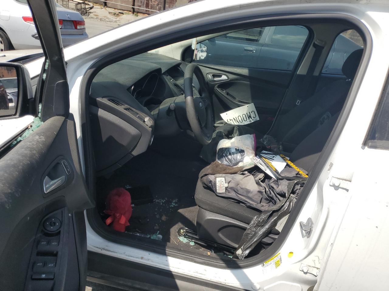 1FADP3K24JL287667 2018 Ford Focus Se