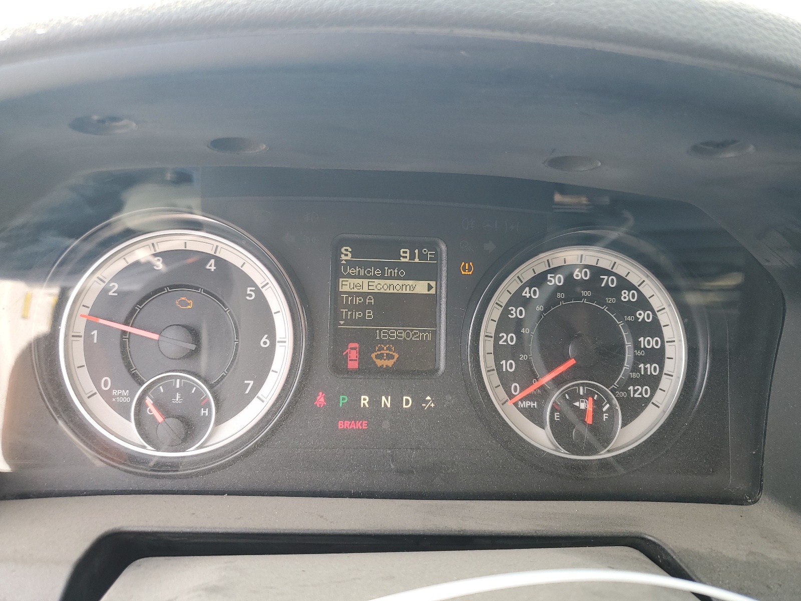 3C6JR6DT9HG521914 2017 Ram 1500 St