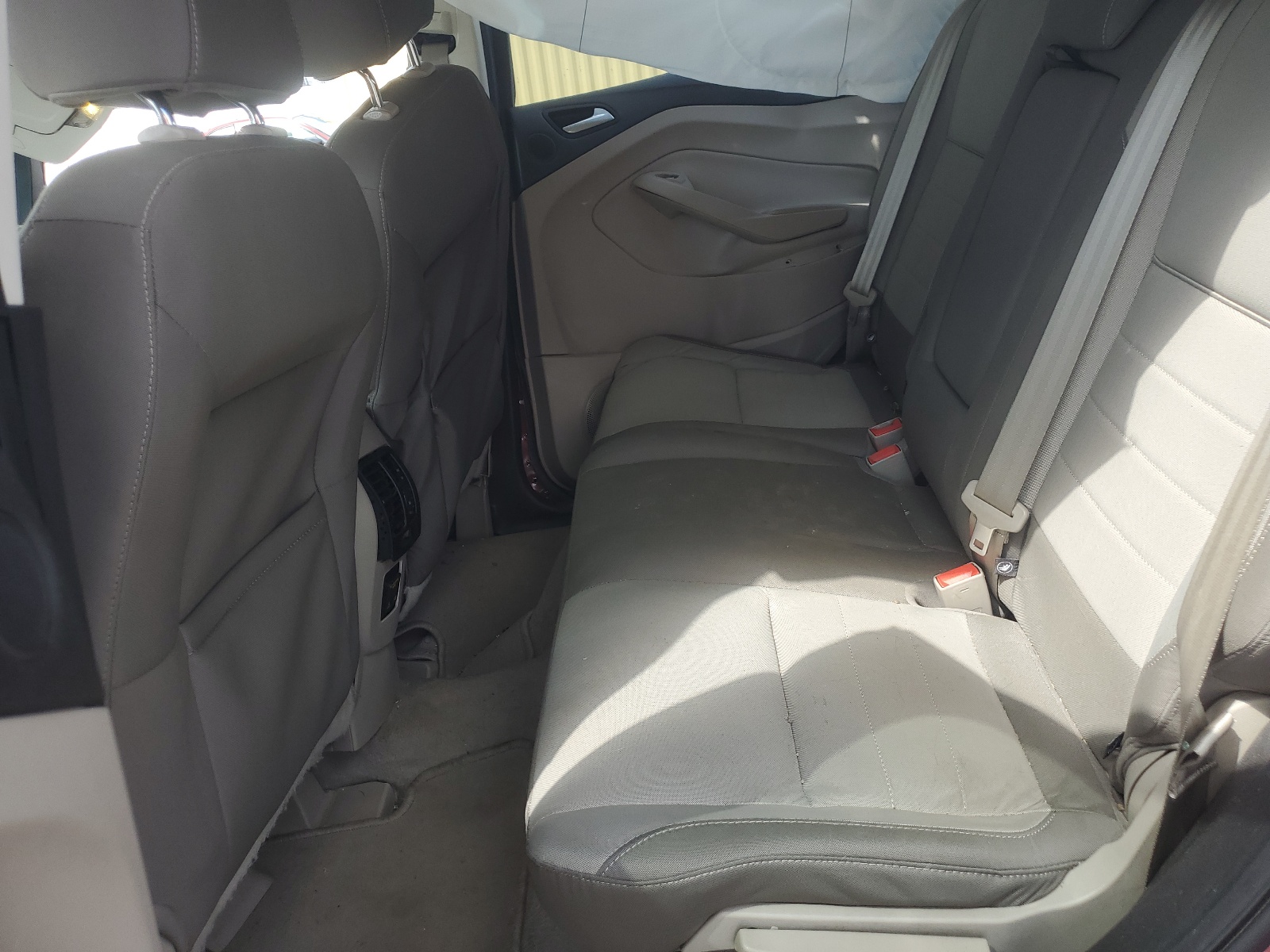 1FMCU9G95FUB02417 2015 Ford Escape Se