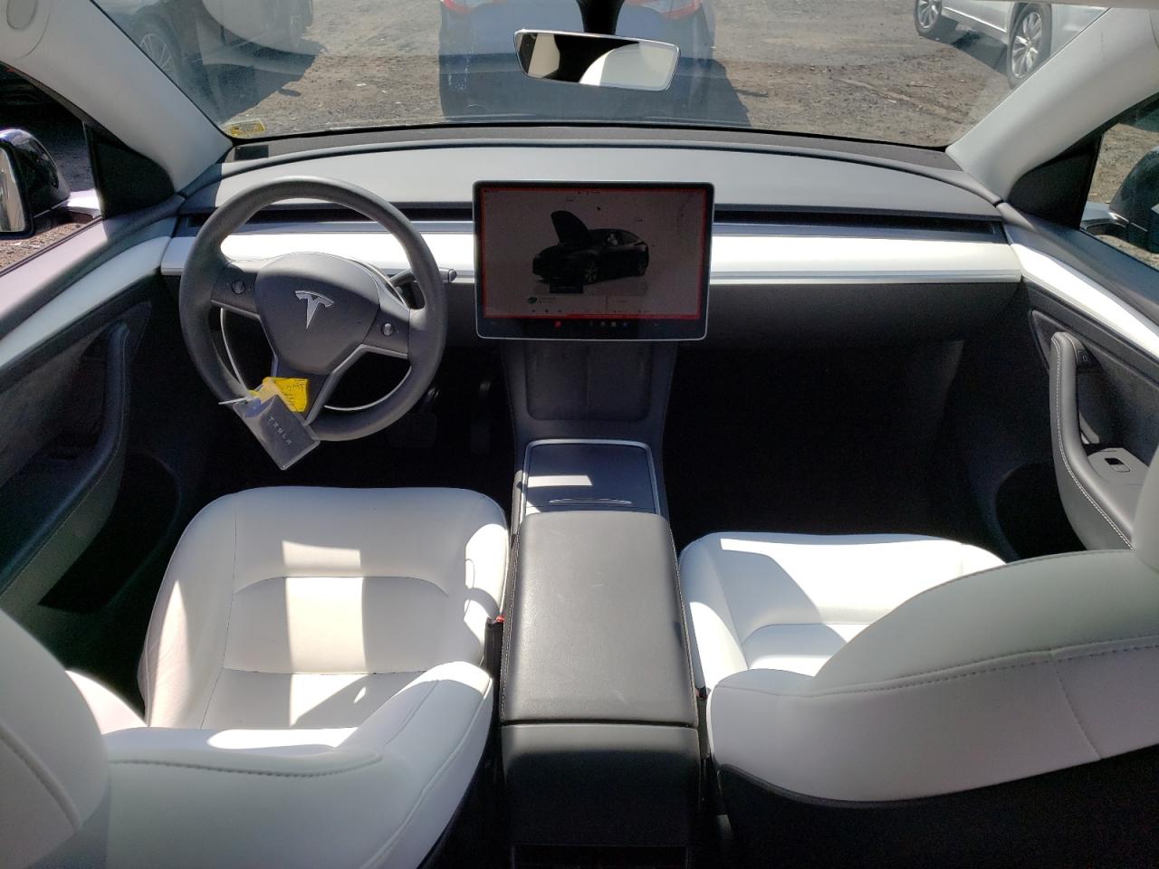 7SAYGDEE5NF538635 2022 Tesla Model Y