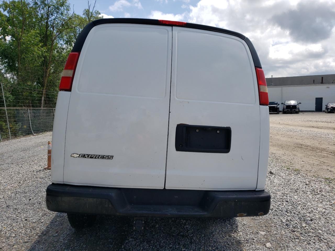 2008 Chevrolet Express G3500 VIN: 1GCHG35K081186140 Lot: 65936454