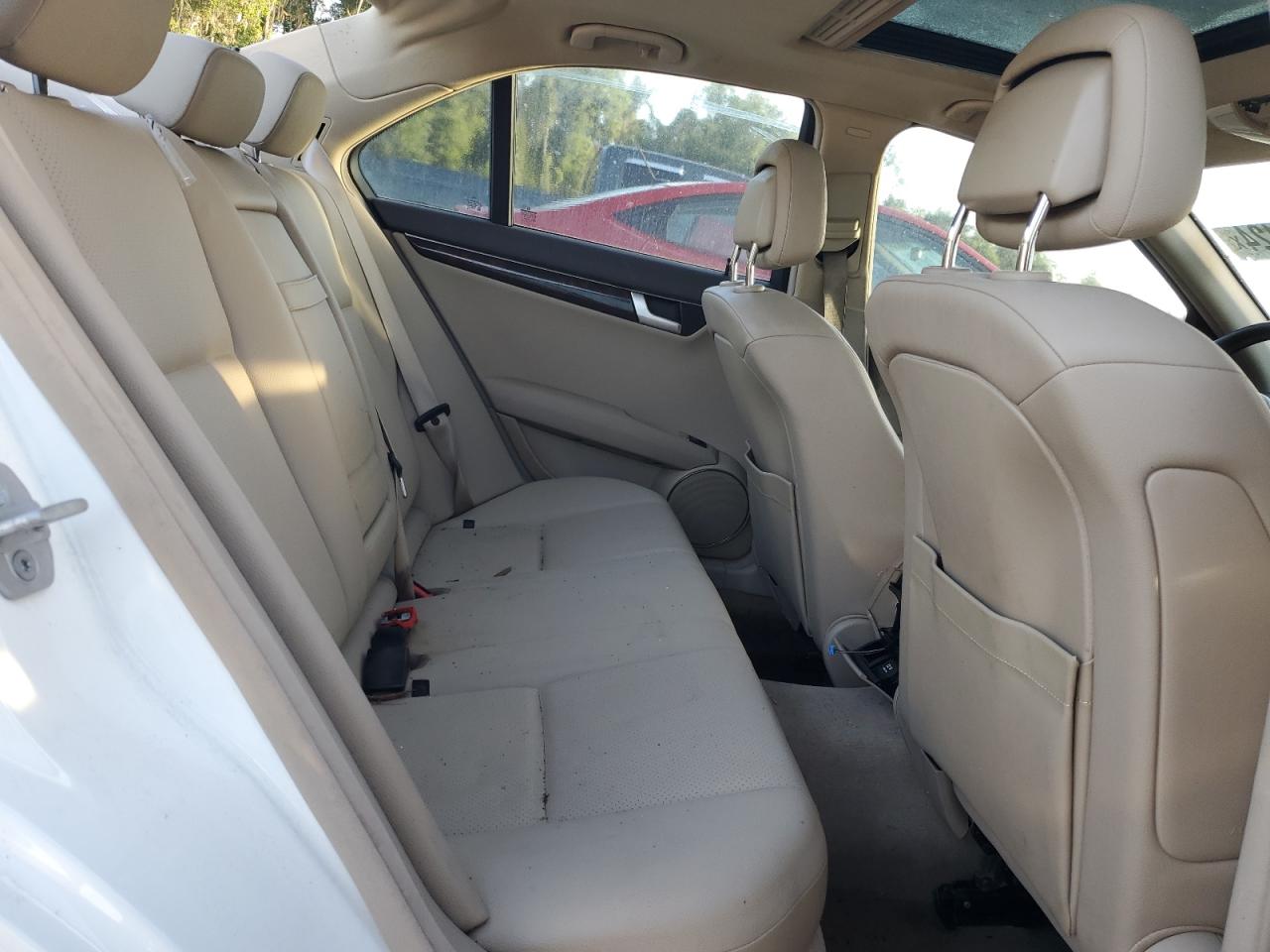 2013 Mercedes-Benz C 250 VIN: WDDGF4HB5DR266115 Lot: 65886124