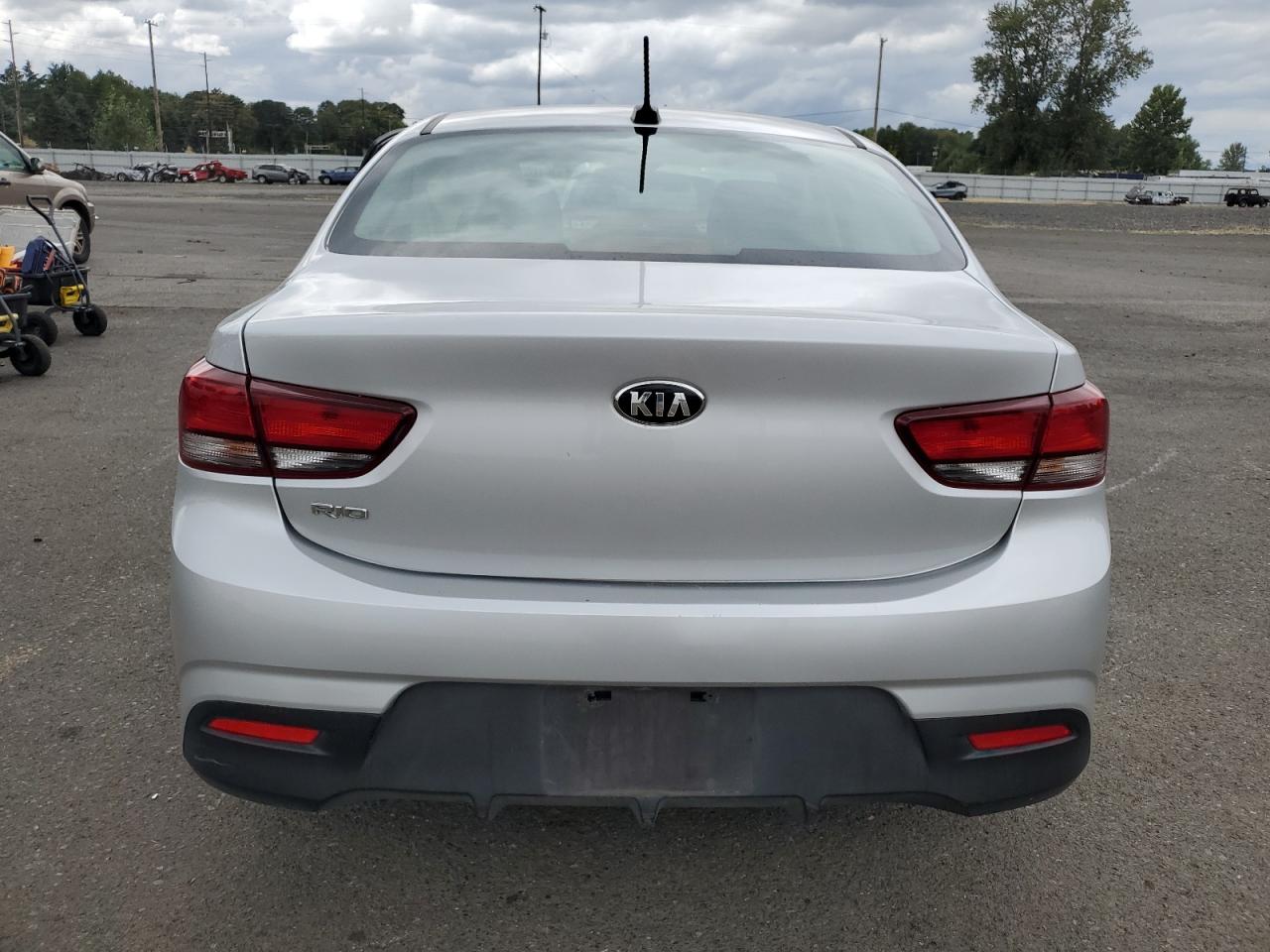 2018 Kia Rio Lx VIN: 3KPA24AB8JE075883 Lot: 68767954