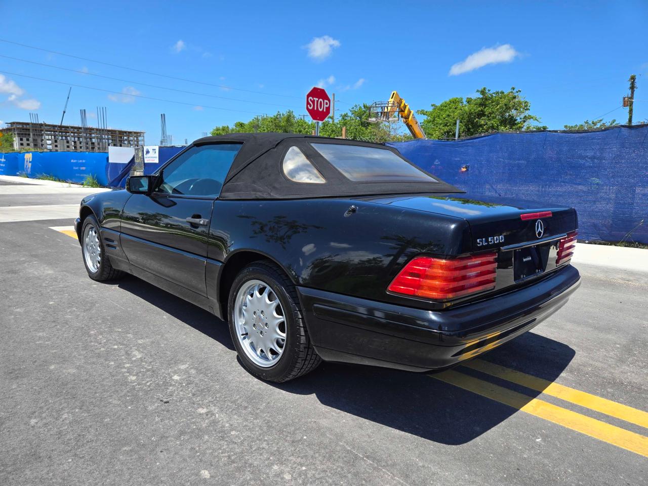 1998 Mercedes-Benz Sl 500 VIN: WDBFA67F1WF170733 Lot: 66393574