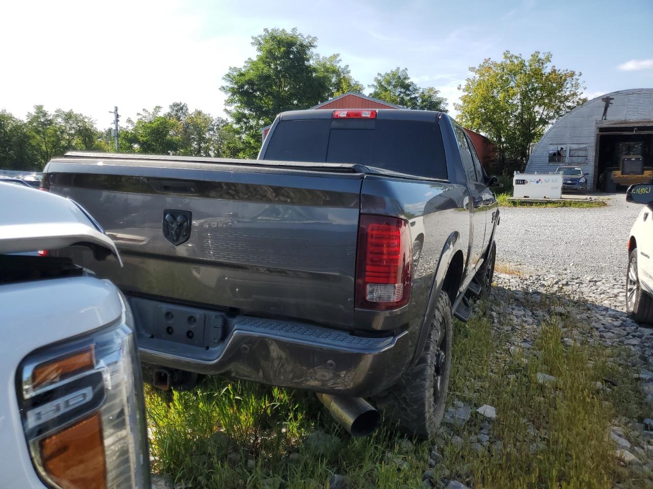 2017 Ram 2500 Laramie VIN: 3C6UR5FLXHG763129 Lot: 62302724