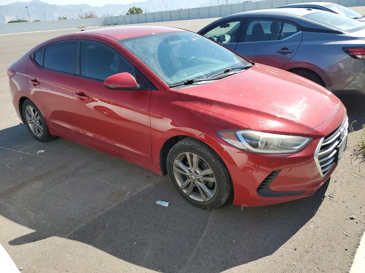 2017 Hyundai Elantra - Image 4