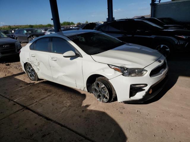 3KPF24AD5ME266317 Kia Forte FE 4