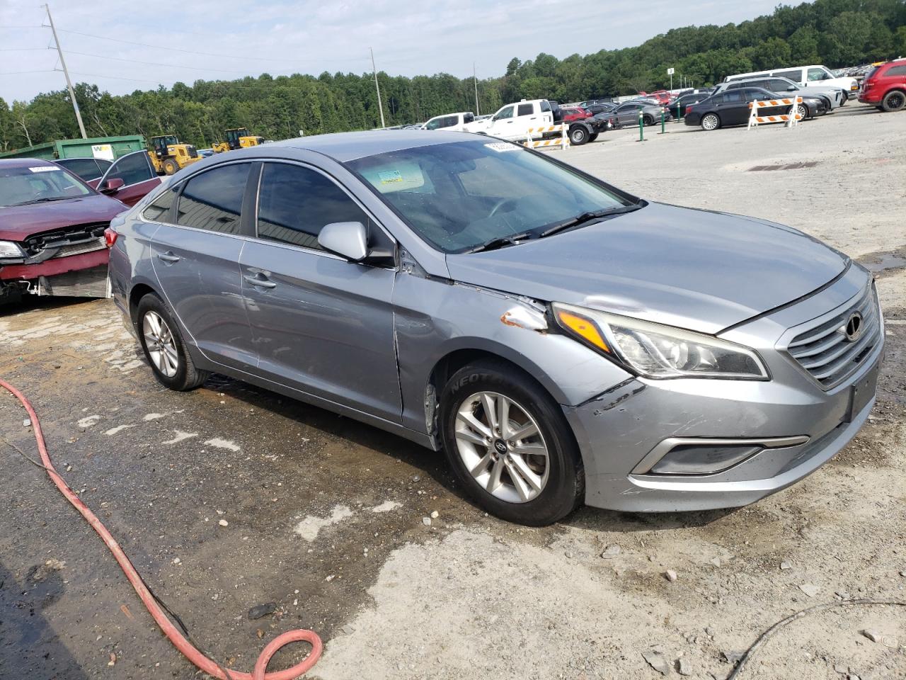 2017 Hyundai Sonata - Image 4