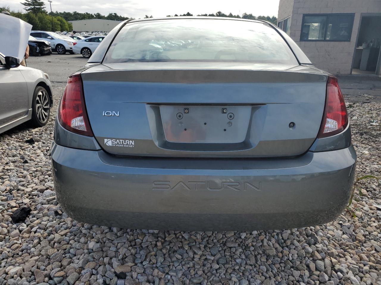 2004 Saturn Ion Level 2 VIN: 1G8AJ52F84Z231692 Lot: 69014164