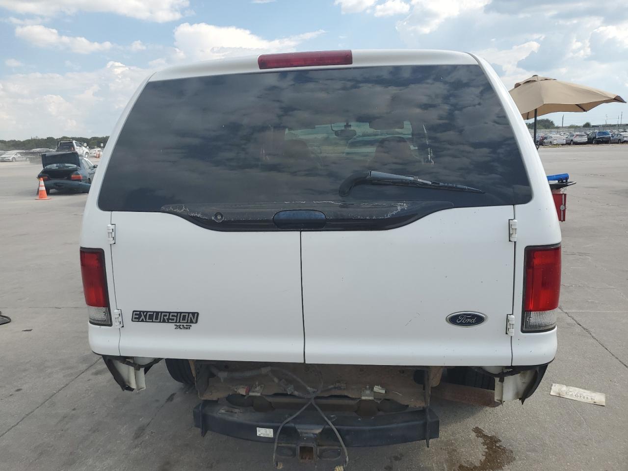2000 Ford Excursion Xlt VIN: 1FMNU40S1YED45664 Lot: 69075284