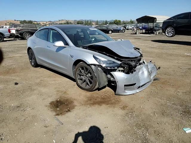 2018 Tesla Model 3 VIN: 5YJ3E1EA8JF038200 Lot: 66419234