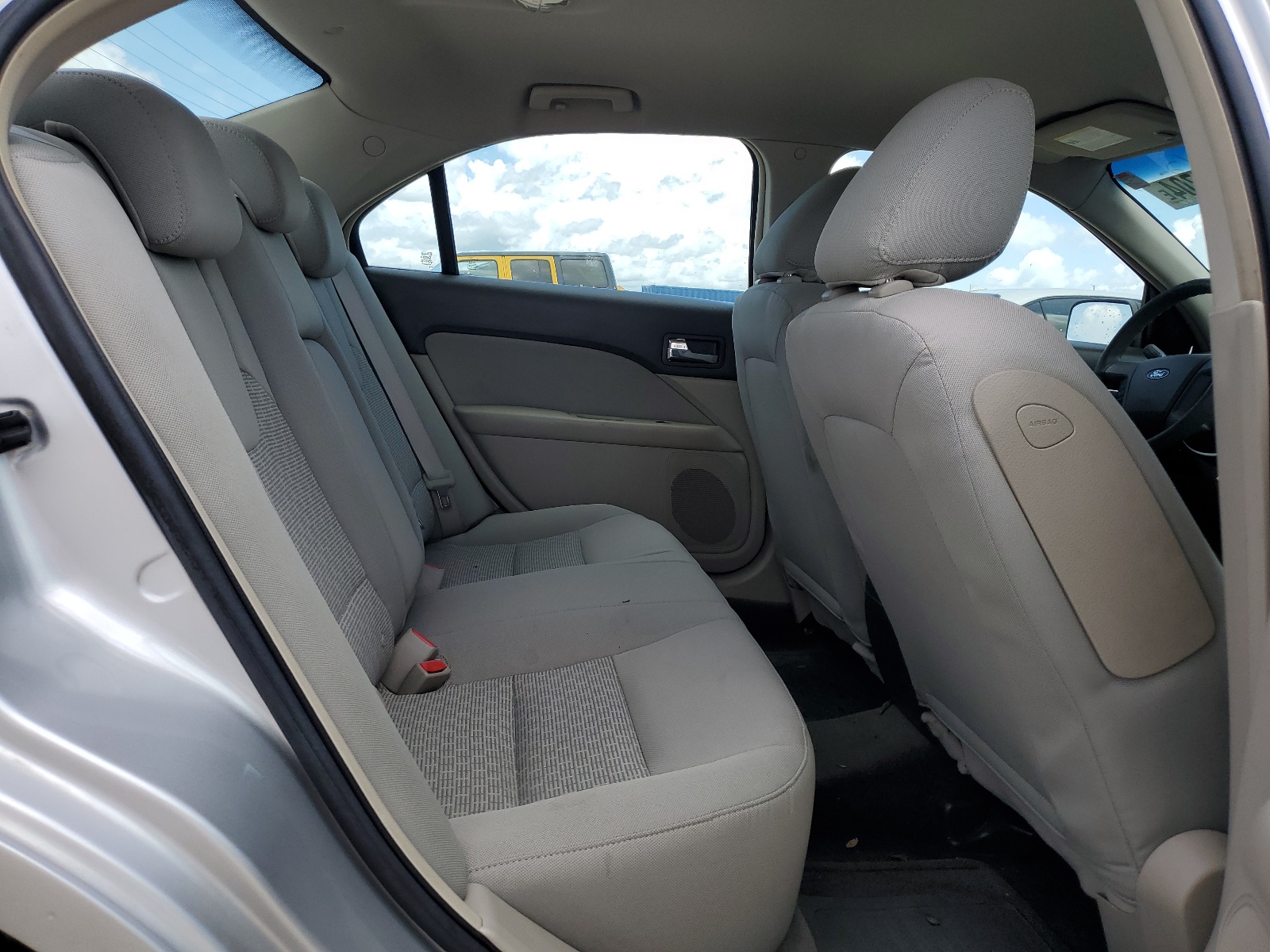 3FAHP0GA5AR280311 2010 Ford Fusion S