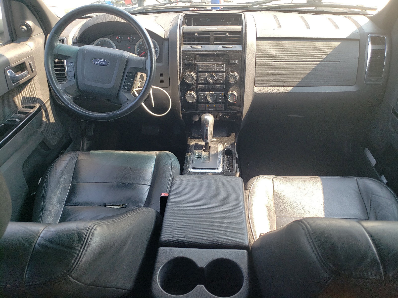 1FMCU9EG3AKA31675 2010 Ford Escape Limited