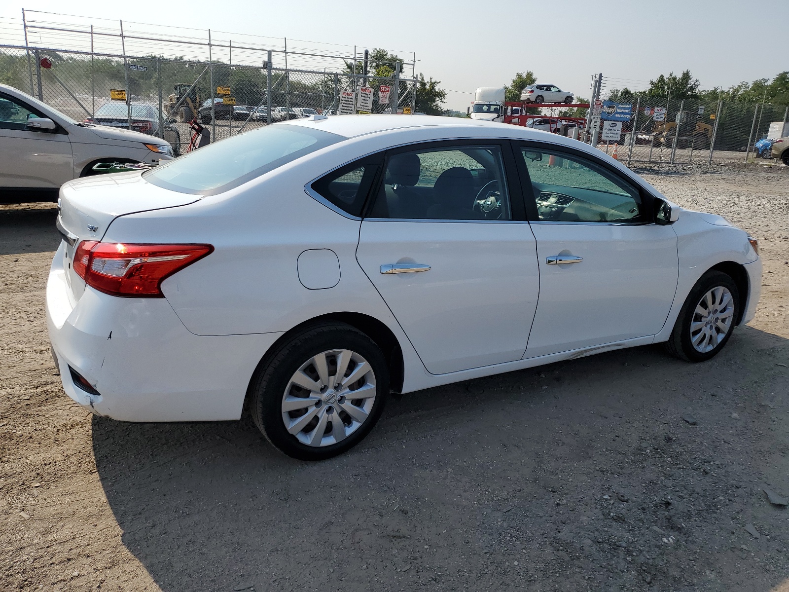 2016 Nissan Sentra S vin: 3N1AB7AP7GL657753