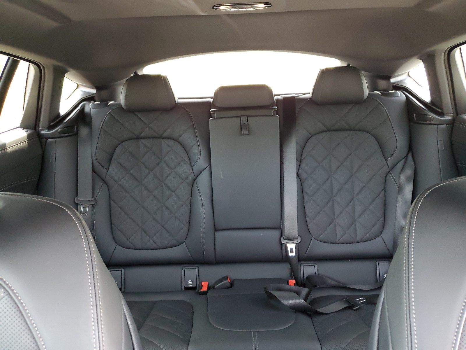 5UX33EX01R9V16091 2024 BMW X6 xDrive40I