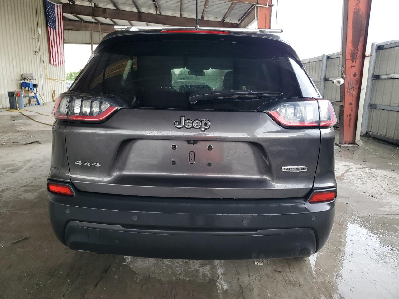 1C4PJMLB8KD474774 2019 Jeep Cherokee Latitude Plus