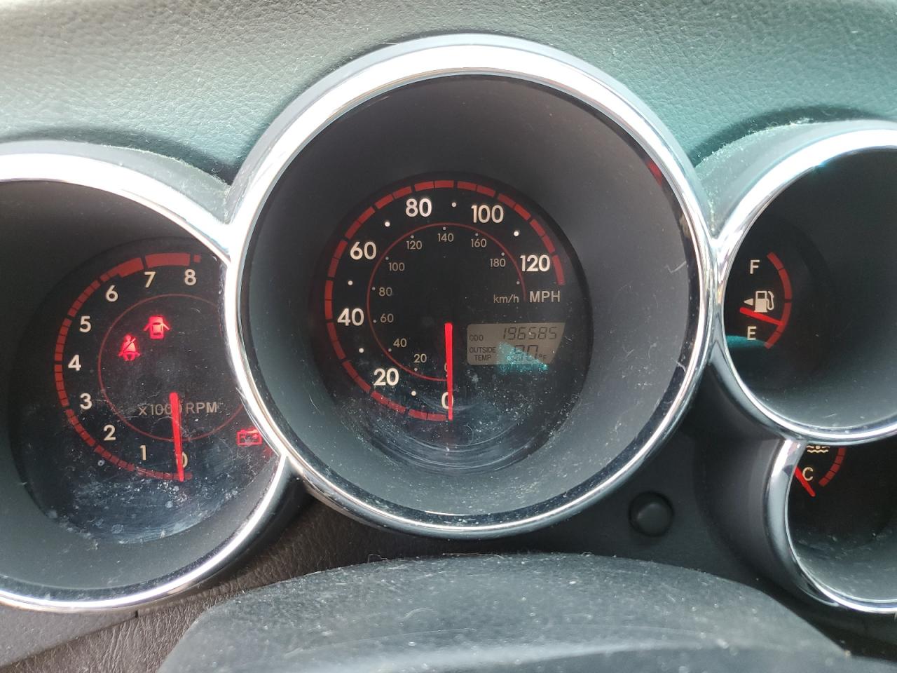 2005 Toyota Corolla Matrix Xr VIN: 2T1KR32E15C336603 Lot: 65896834