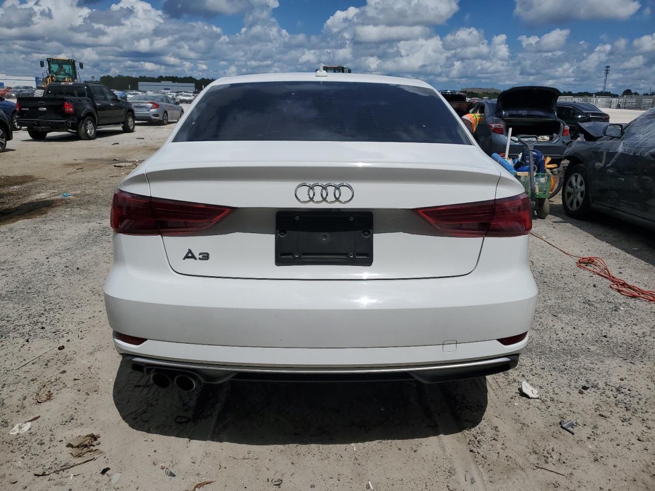 2018 Audi A3 Premium VIN: WAUAUGFF2J1060688 Lot: 69745324