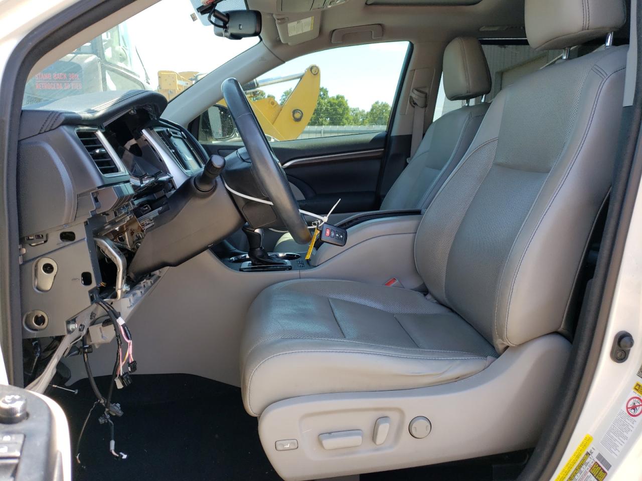 2016 Toyota Highlander Limited VIN: 5TDYKRFH5GS152247 Lot: 65960254