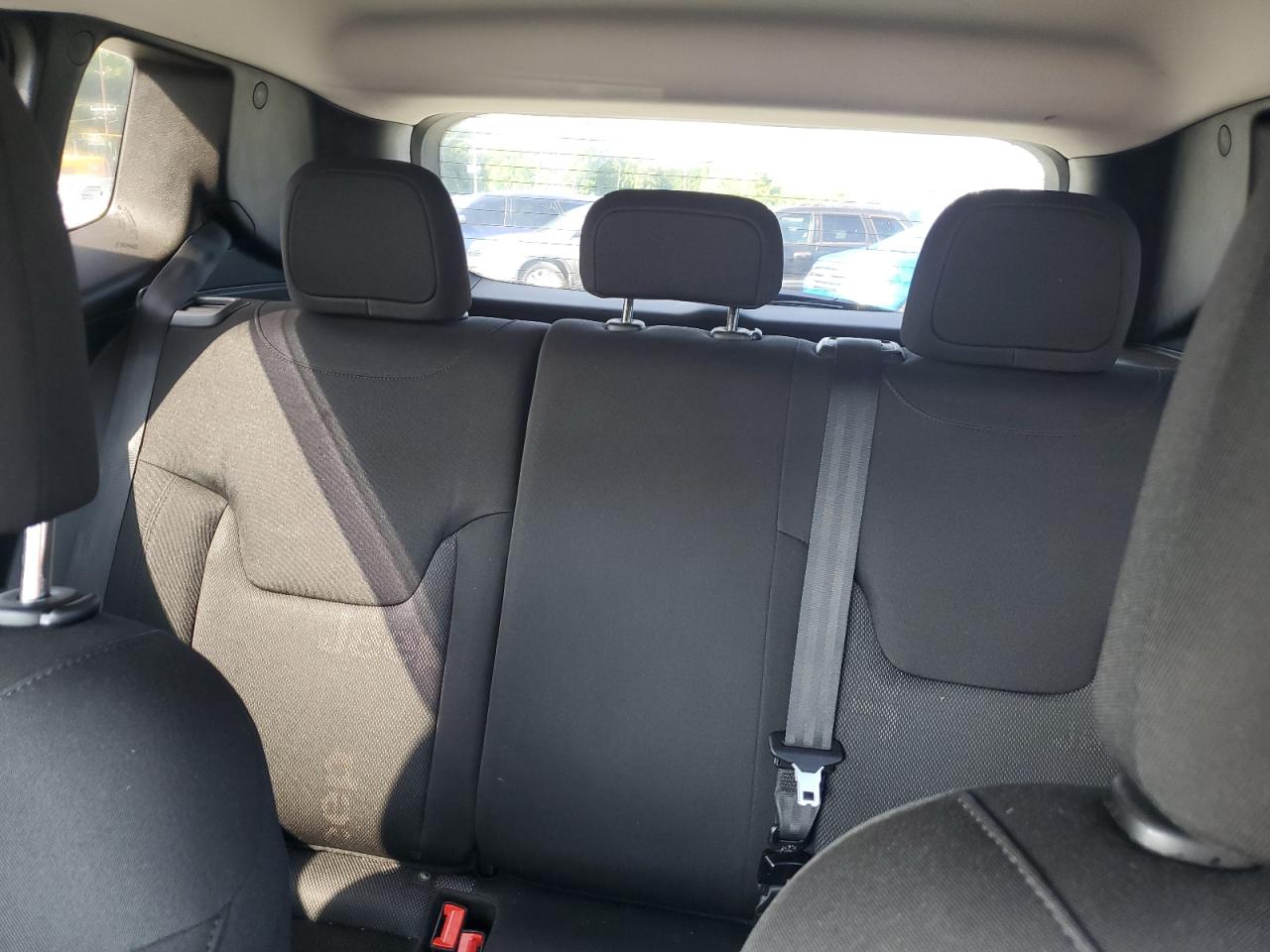 2017 Jeep Renegade Latitude VIN: ZACCJBBB3HPF72562 Lot: 65866664