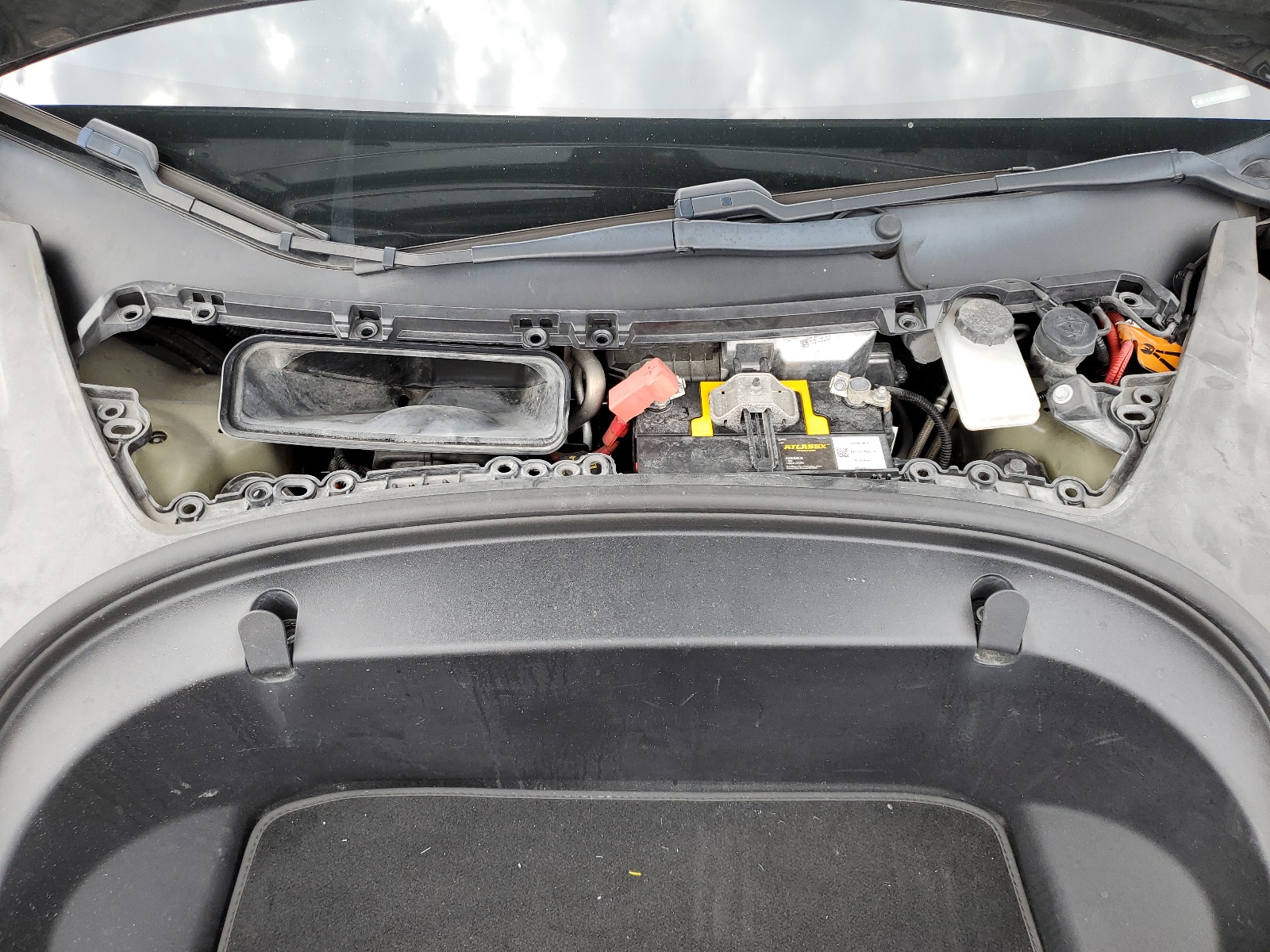 5YJ3E1EA8JF166453 2018 Tesla Model 3