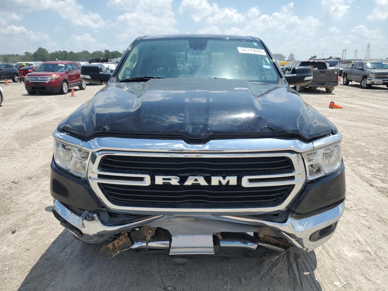 2020 RAM 1500 - Image 5