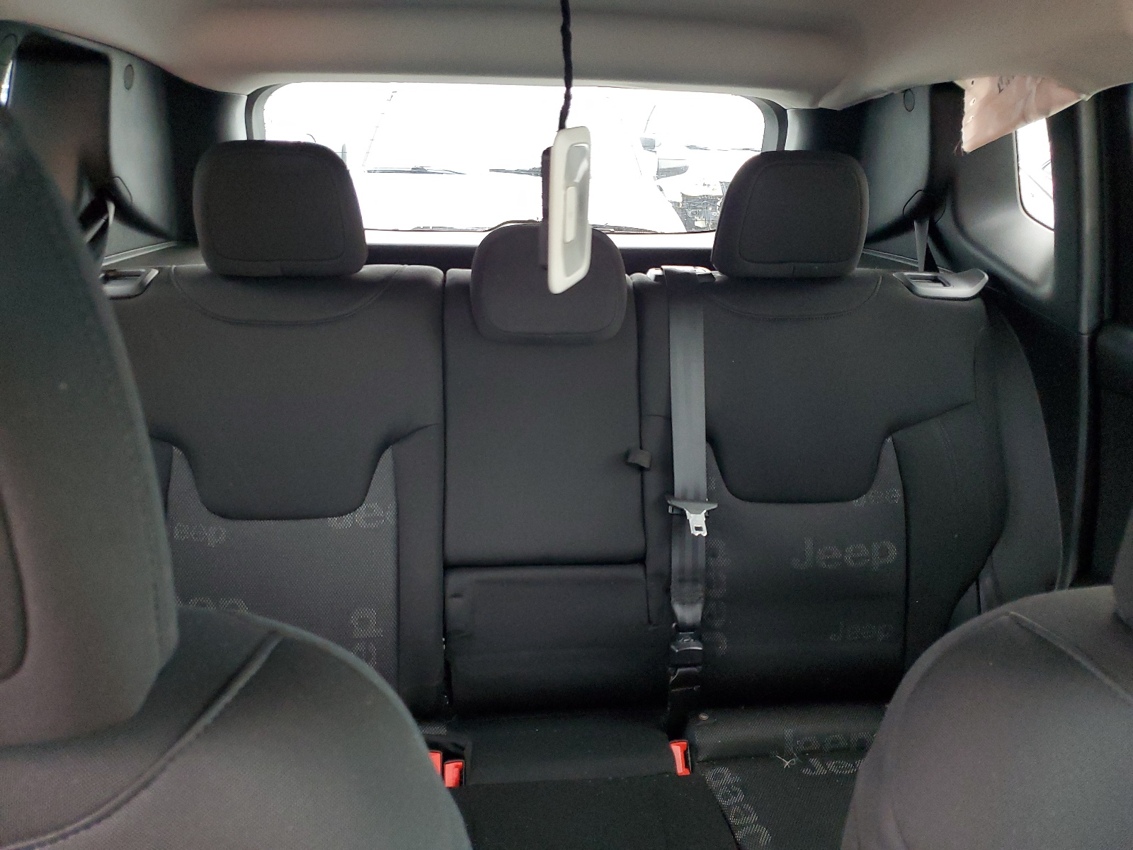 ZACCJABT4FPB48274 2015 Jeep Renegade Latitude
