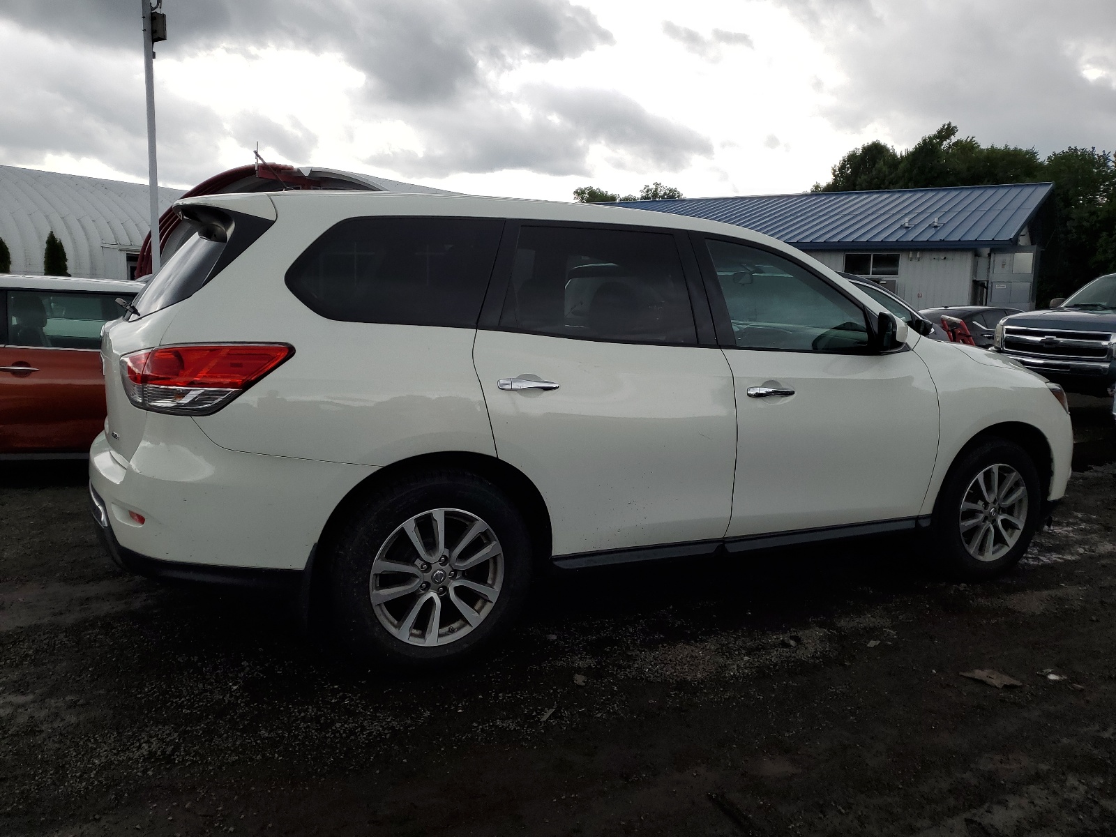 2014 Nissan Pathfinder S vin: 5N1AR2MM9EC698208