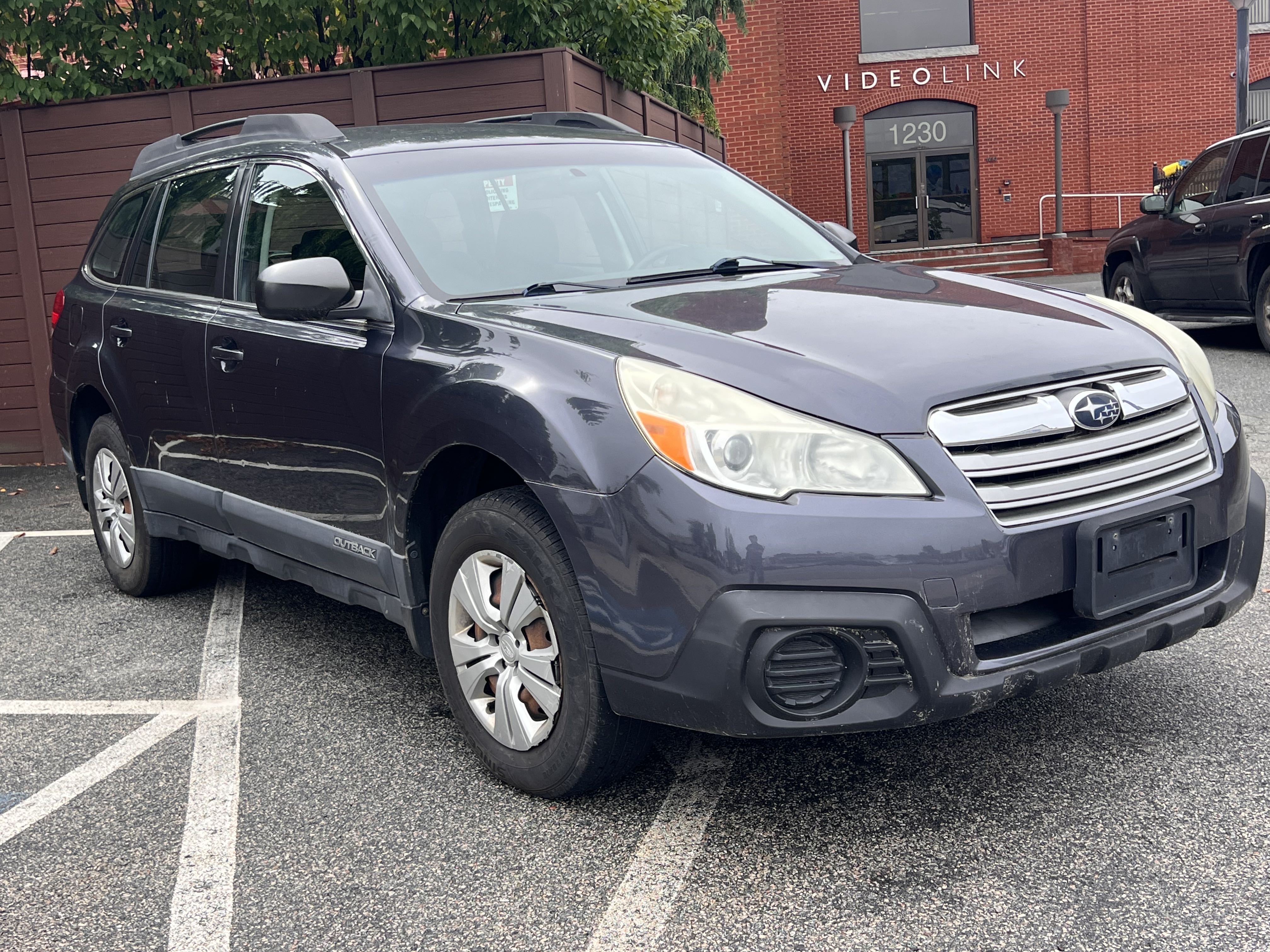 2013 Subaru Outback 2.5I vin: 4S4BRBAC4D3279195