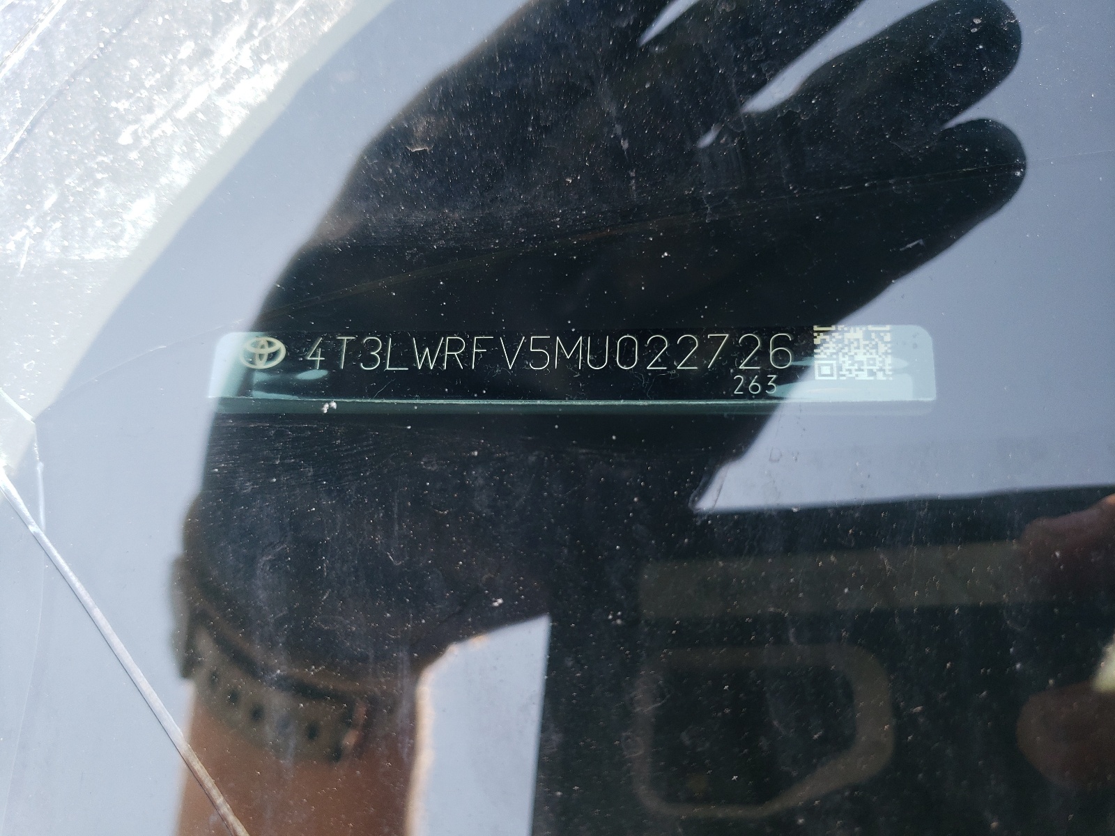 4T3LWRFV5MU022726 2021 Toyota Rav4 Le