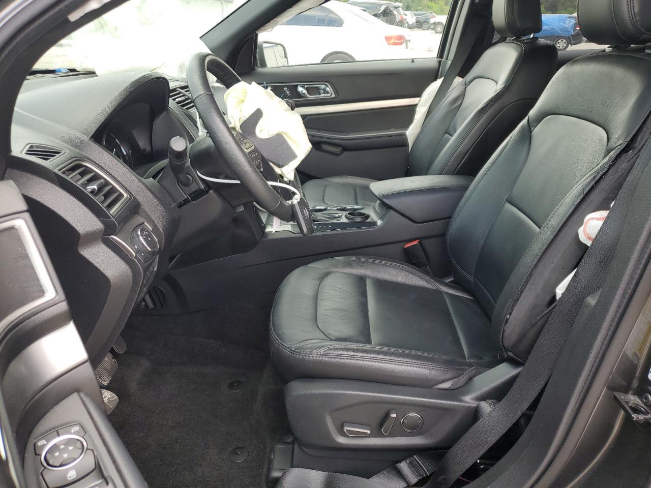 2018 Ford Explorer - Image 7